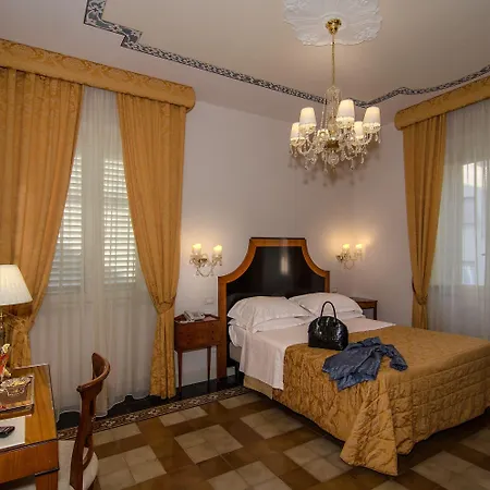 In Azzurro Maison De Charme Oda ve Kahvaltı 4*