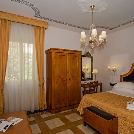 In Azzurro Maison De Charme Oda ve Kahvaltı