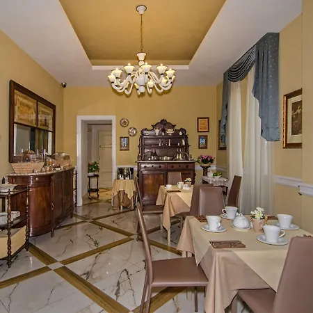 Oda ve Kahvaltı In Azzurro Maison De Charme