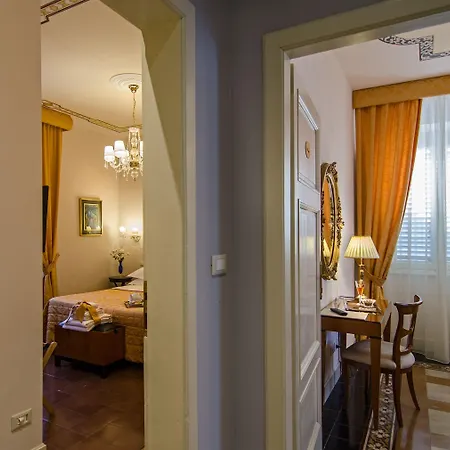 In Azzurro Maison De Charme Oda ve Kahvaltı Lucca