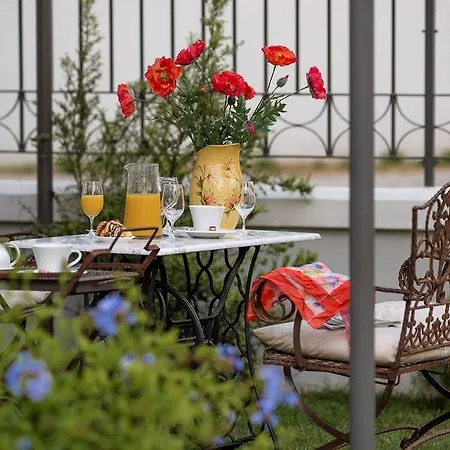 In Azzurro Maison De Charme Bed & Breakfast