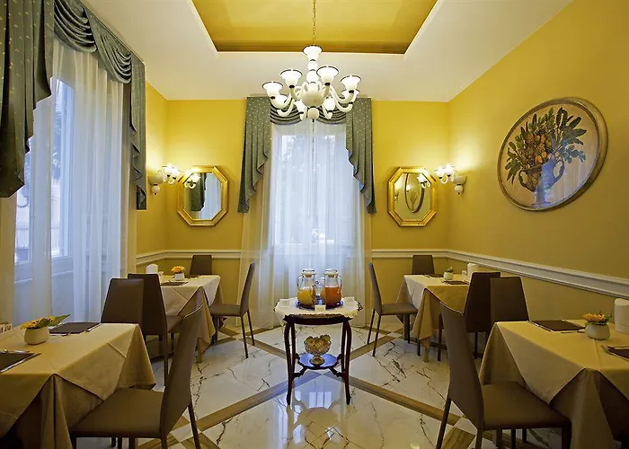住宿加早餐酒店 In Azzurro Maison De Charme 卢卡