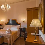 In Azzurro Maison De Charme Oda ve Kahvaltı 4*